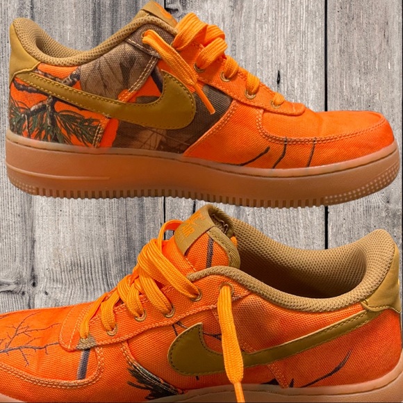 Air Force 1 - Picture 3 of 4